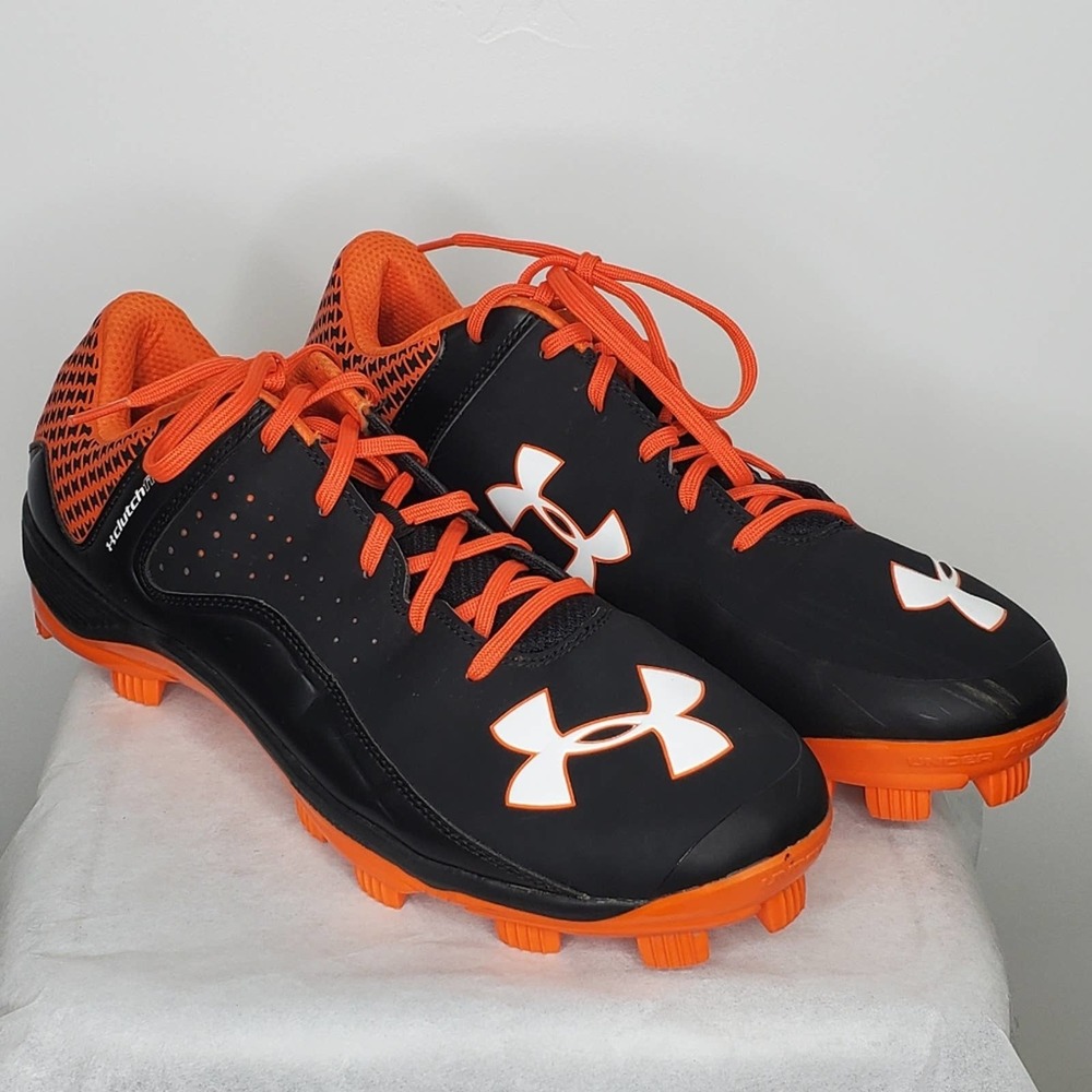 Under Armour Clutch Fit Football Cleats